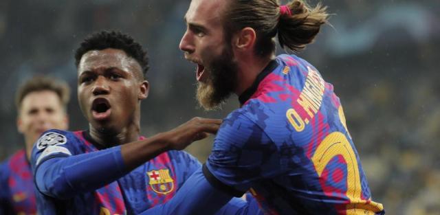 开云体育-梁宏业:德容说巴萨缺乏性格?其实就是没种